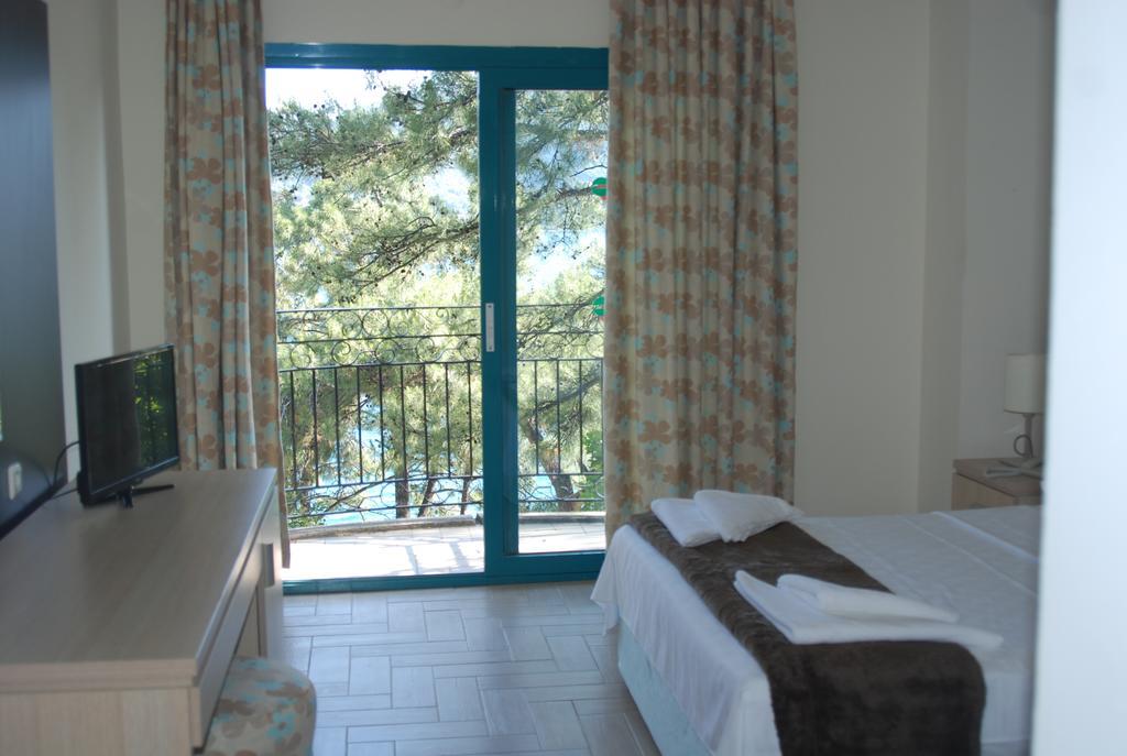 Club Nimara Beach Resort Hotel Μαρμαρίς Δωμάτιο φωτογραφία